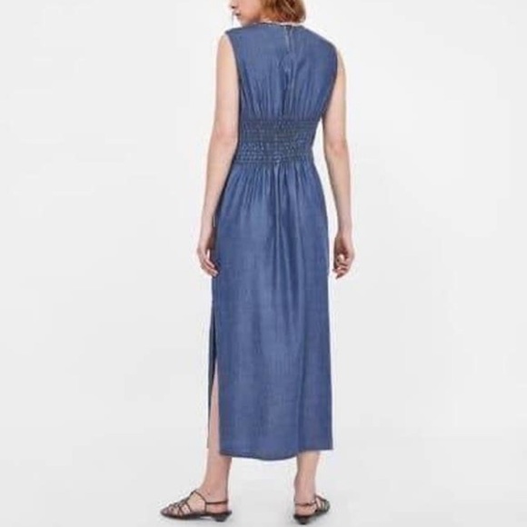 Zara Smocked Waist Maxi Sleeveless Tie Waist Chambray Denim Blue Dress Small - Picture 3 of 10